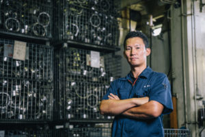 愛知県小牧市にて製造業の金属プレス加工企業様のホームページ・パンフレット用写真撮影